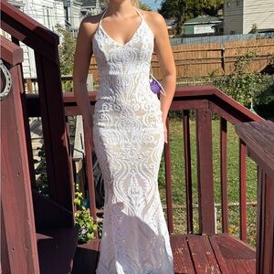 Elegant White Lace Halter Dress